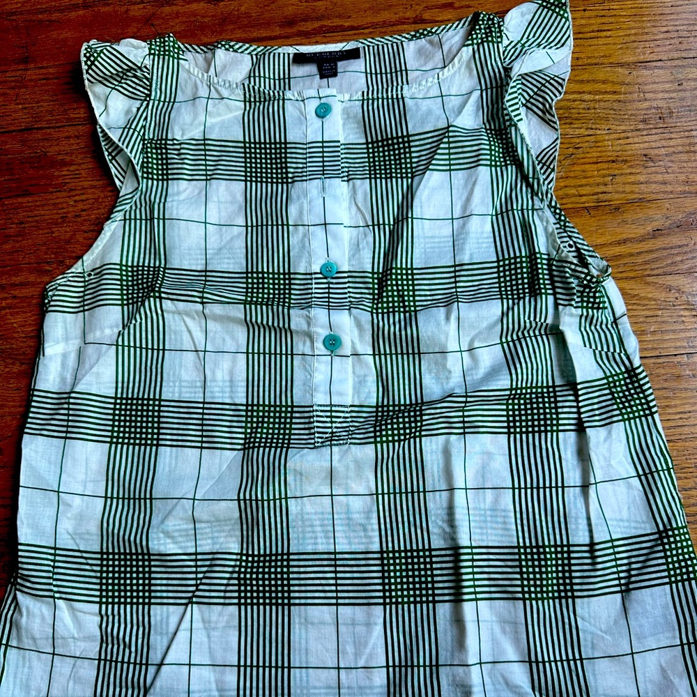 Burberry sleeveless blouse/top